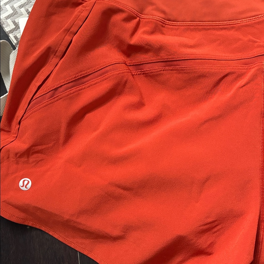 LULULEMON SPEED UP HR SHORTS 4”*MESH VENT IN AUTUM RUST SZ L NWT - Picture 9 of 11